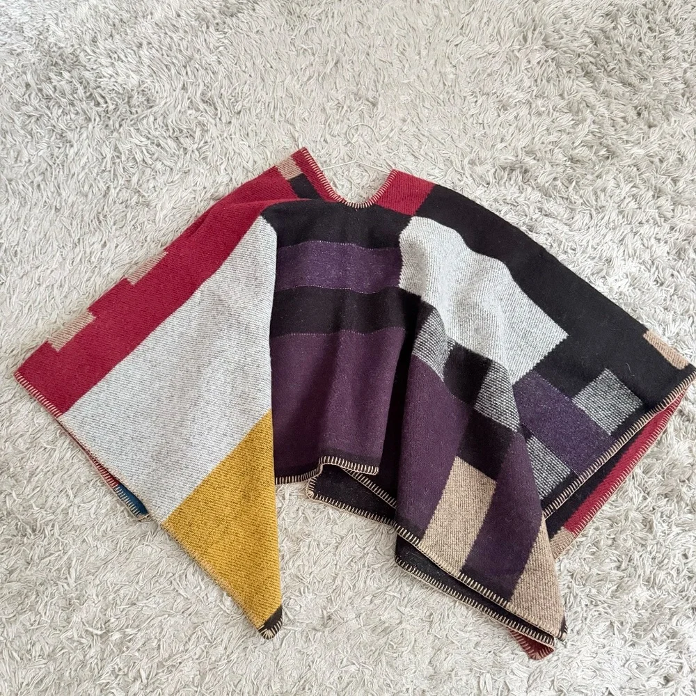 Burberry Prorsum Wool/Cashmere Mega Check Cape Poncho - Picture 2 of 10